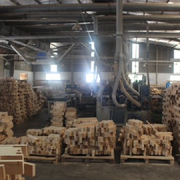 THỊ TRƯỜNG GỖ NỘI ĐỊA: 90% THỊ PHẦN ĐANG ĐỂ NGỎ